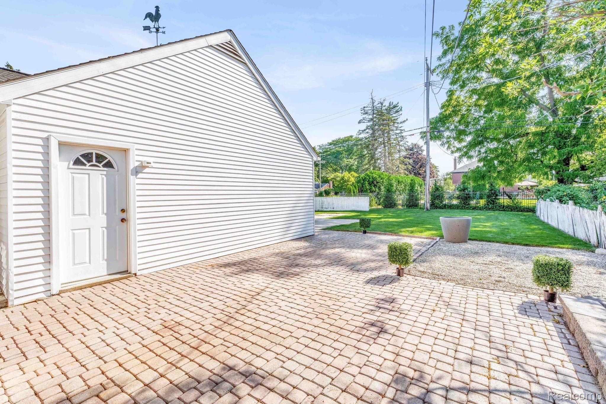 1201 Audubon Road Grosse Pointe, MI 48230 - Photo 64 of 69 Large rear patio