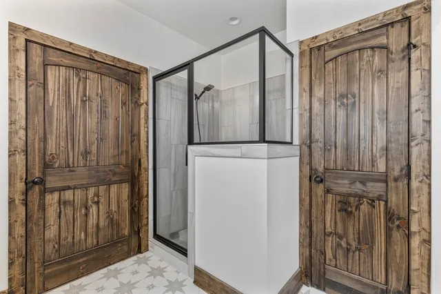 $995,000 | 595 Arp Road, Mineral Bluff, GA 30559