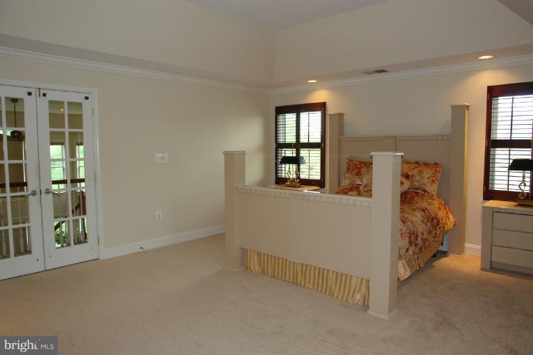 12107 Sheets Farm Road North Potomac, MD 20878 - Photo 2 of 30 Bedroom (Master)