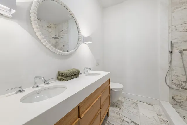 $2,100,000 | 665 Degraw Street, Unit 2 | Park Slope