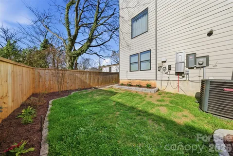 $789,000 | 1602 Julia Maulden Place, Charlotte, NC 28206