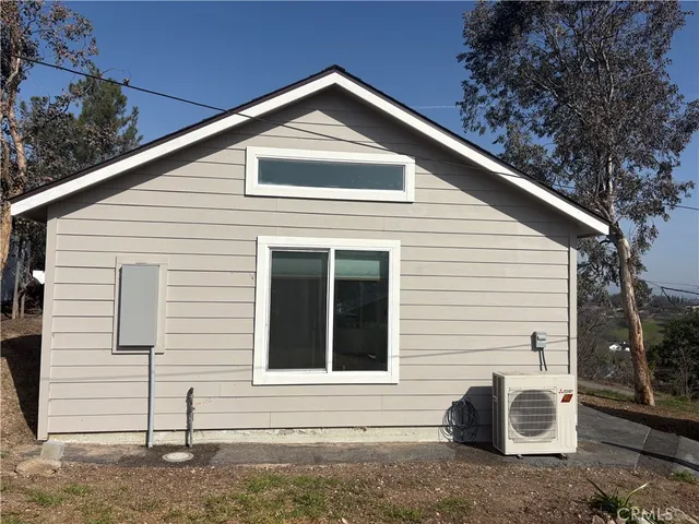 $2,100 | 549 Derby Lane, Unit ADU, Paso Robles, CA 93446