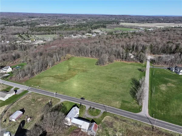 $395,000 | 9524 Preston Hill Road, Camden, NY 13316