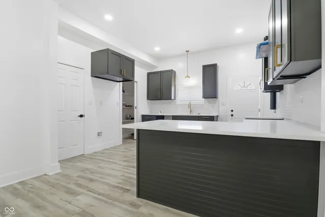 $2,500 | 29 North State Avenue, Indianapolis, IN 46201