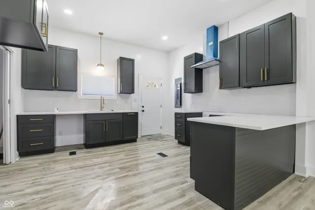 $2,500 | 29 North State Avenue, Indianapolis, IN 46201