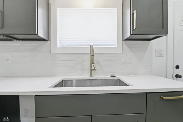 $2,500 | 29 North State Avenue, Indianapolis, IN 46201