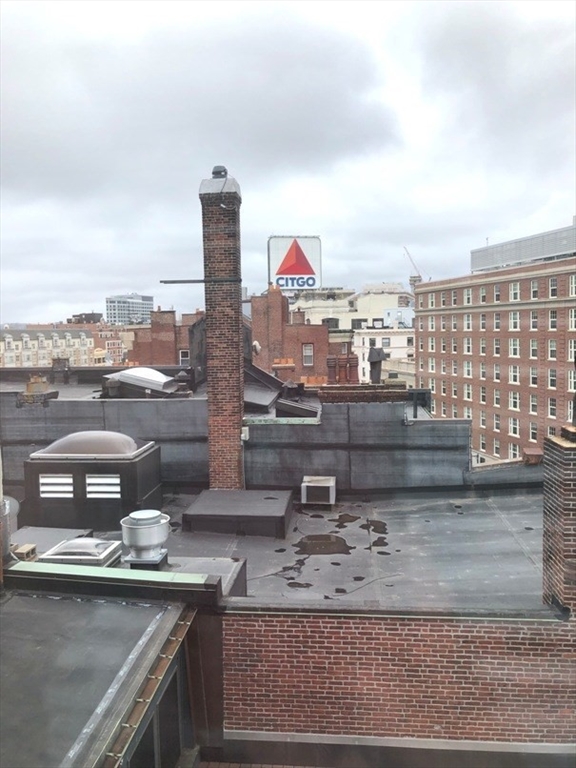 475 Commonwealth Avenue, Unit 704 Boston, MA 02215 - Photo 7 of 11 a view of a city