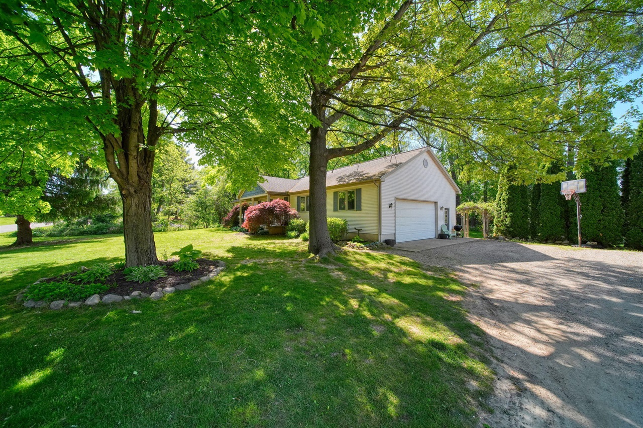235 Keefer Street Concord, MI 49237 - Photo 43 of 57