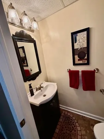$399,900 | 4714 Brookwood Terrace, St. Joseph, MO 64506