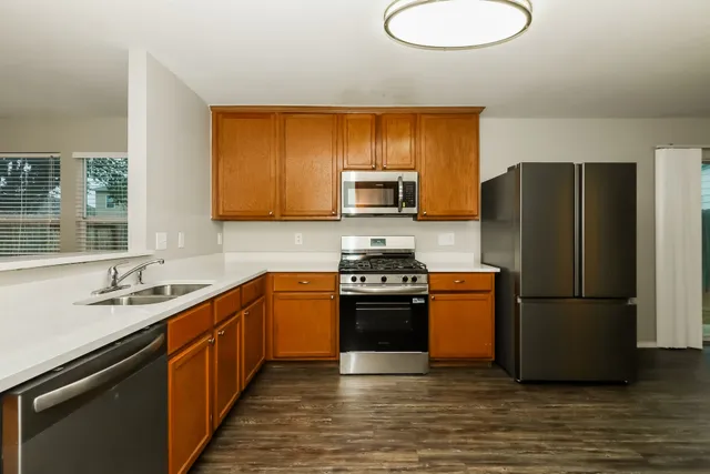 $1,945 | 3643 Bridgebluff Lane, Katy, TX 77449