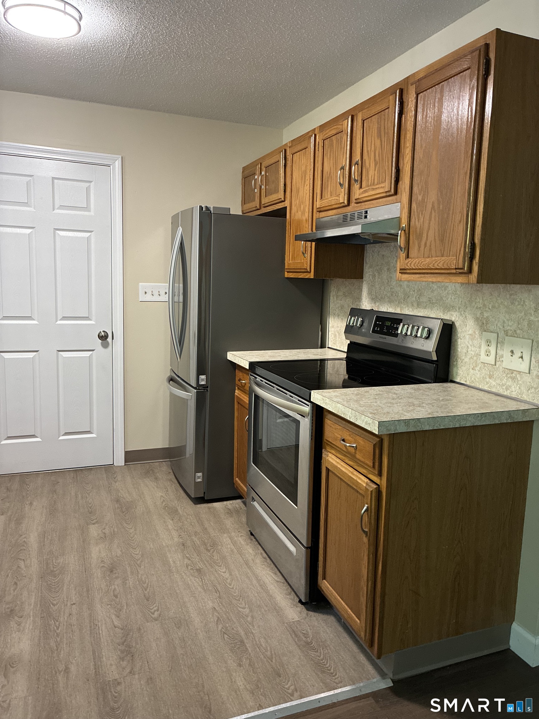 61 Arch Street, Unit 1 Burlington, CT 06013 - Photo 8 of 22