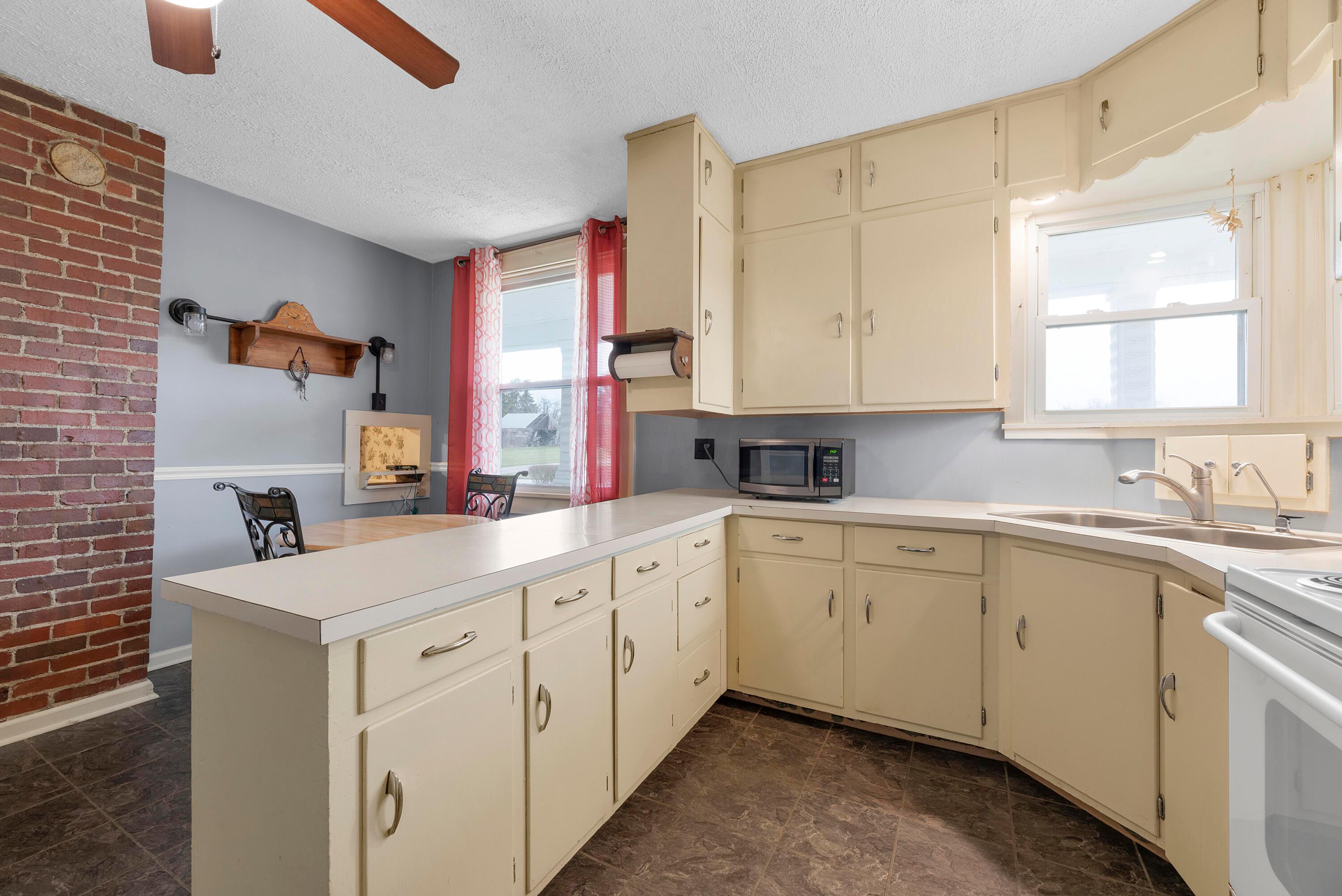 1850 Mansfield Washington Road Mansfield, OH 44903 - Photo 11 of 50 MAR_7082