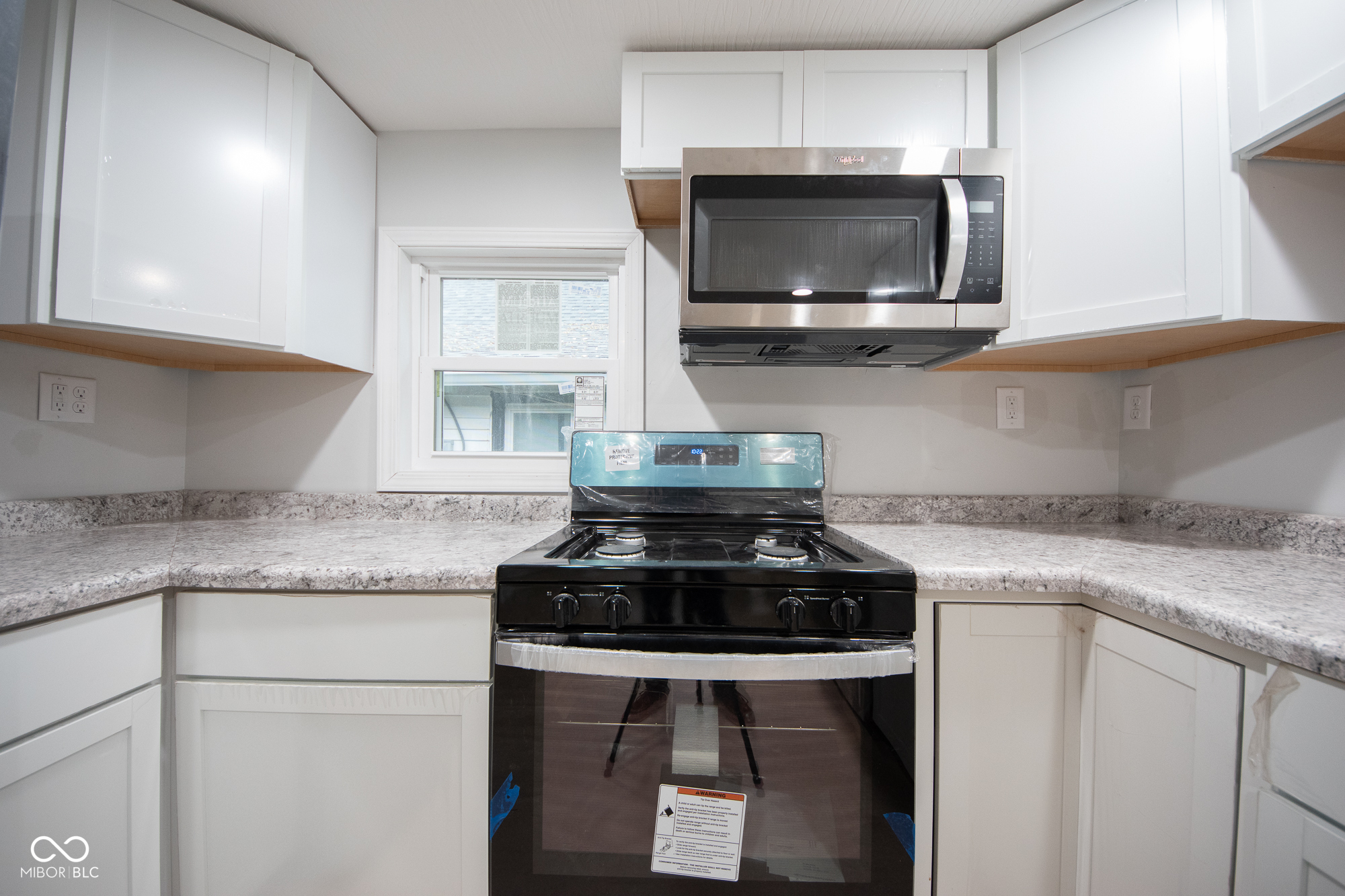 71 Cleveland Street Columbus, IN 47201 - Photo 11 of 23 Gallery Image 11