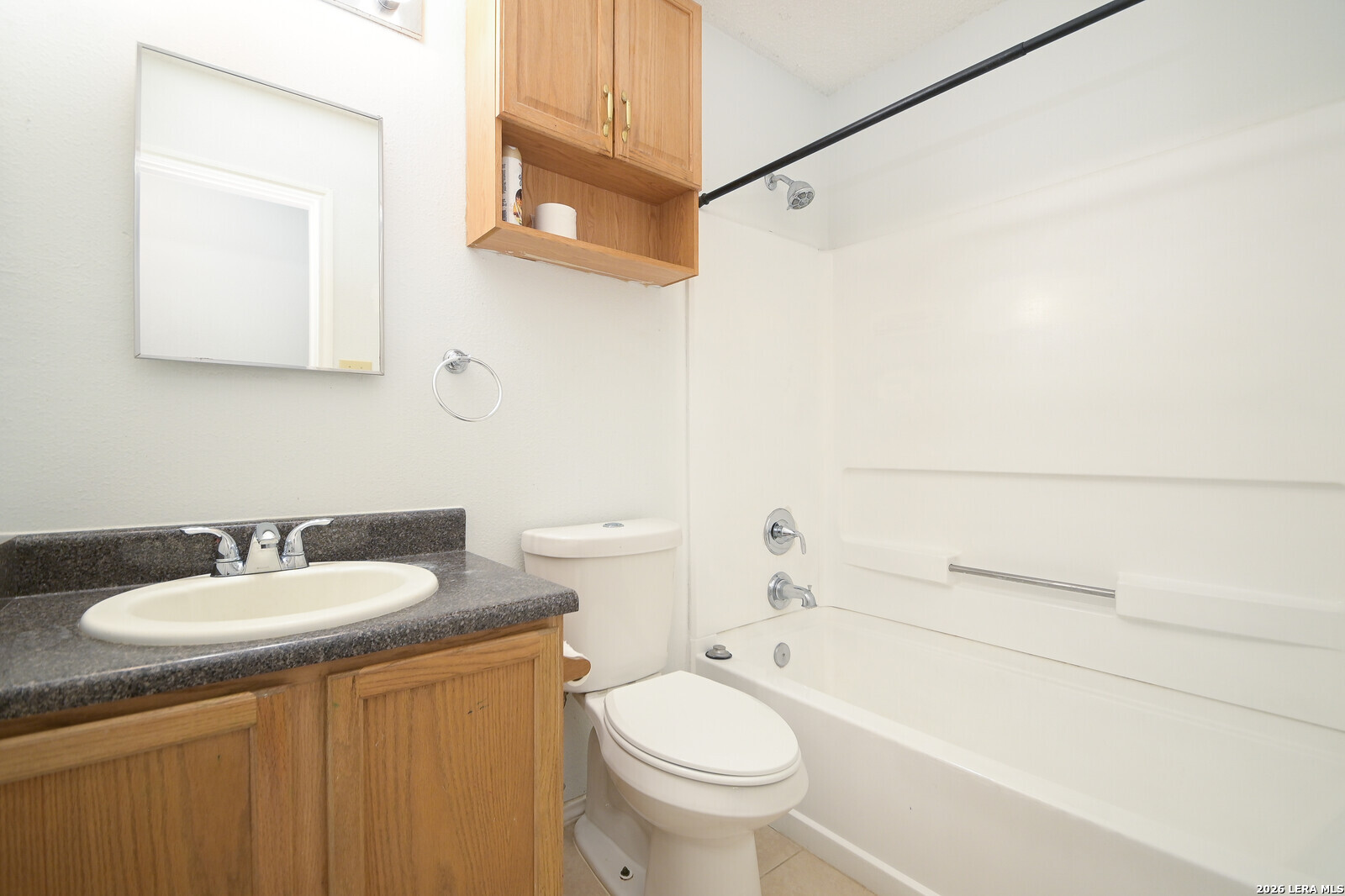 6927 Raintree Path San Antonio, TX 78233 - Photo 7 of 9