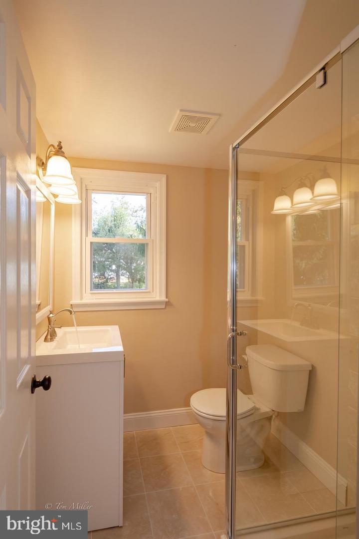 528 Windwood Road Baltimore, MD 21212 - Photo 23 of 36