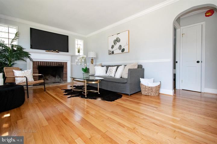 528 Windwood Road Baltimore, MD 21212 - Photo 4 of 36