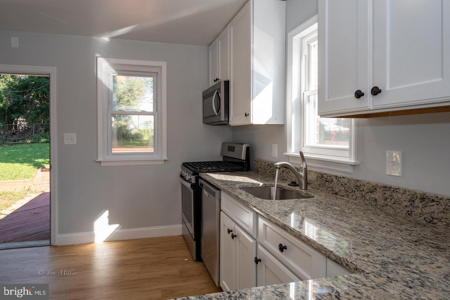 528 Windwood Road Baltimore, MD 21212 - Photo 10 of 36