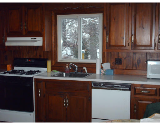 44 Roper Street Lowell, MA 01852 - Photo 8 of 8 Gallery Image 8