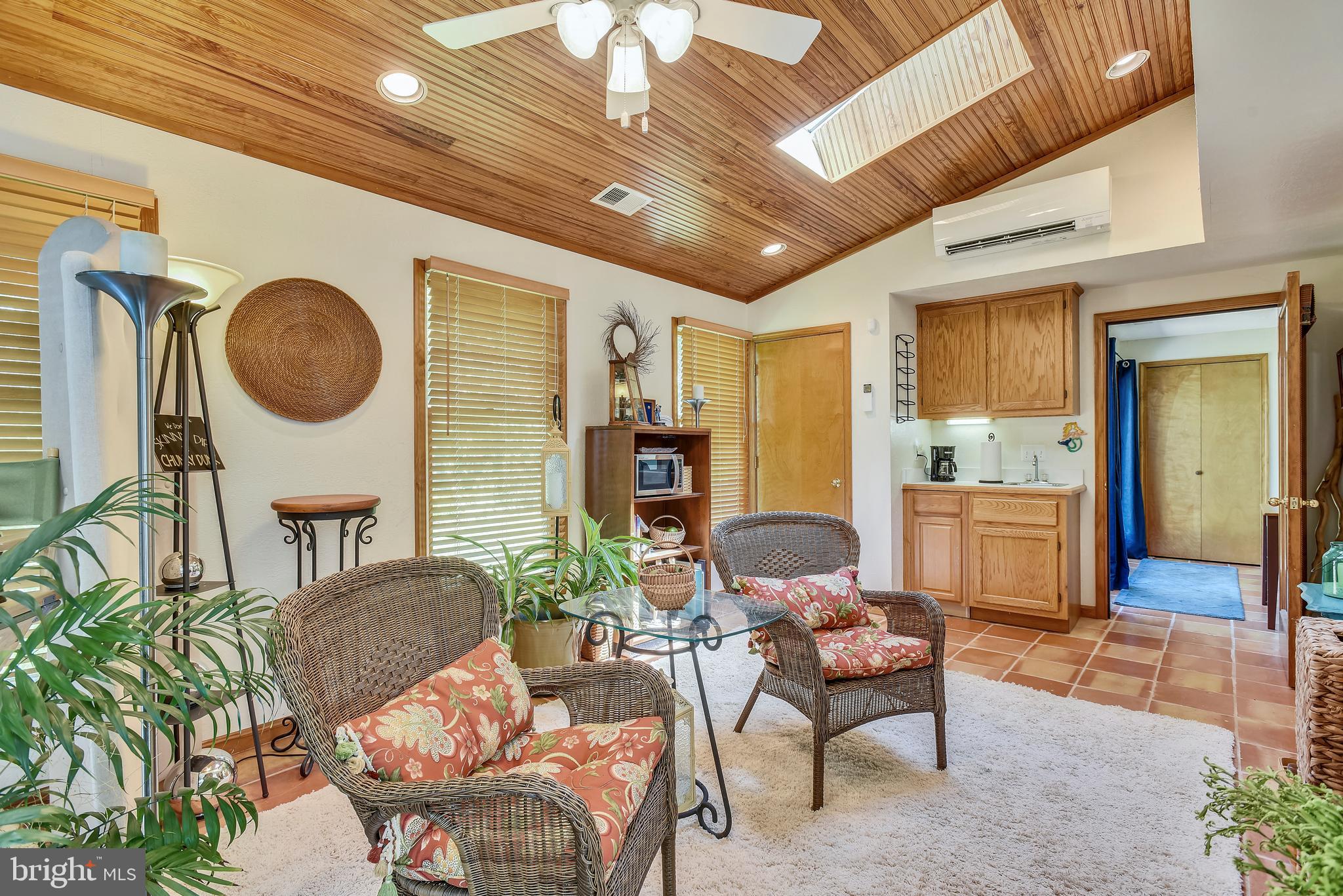 8820 Rachell Court Manassas, VA 20110 - Photo 33 of 73 Gallery Image 33