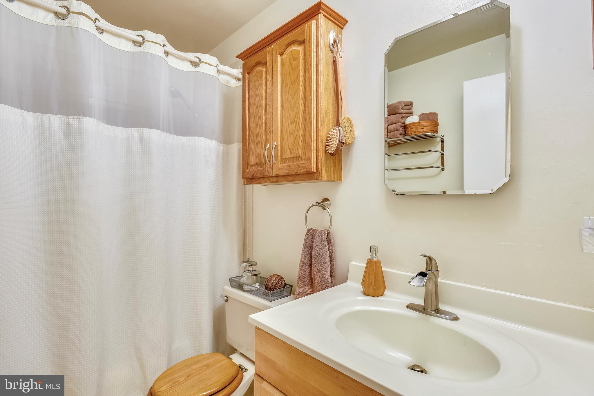 8820 Rachell Court Manassas, VA 20110 - Photo 39 of 73 Gallery Image 39