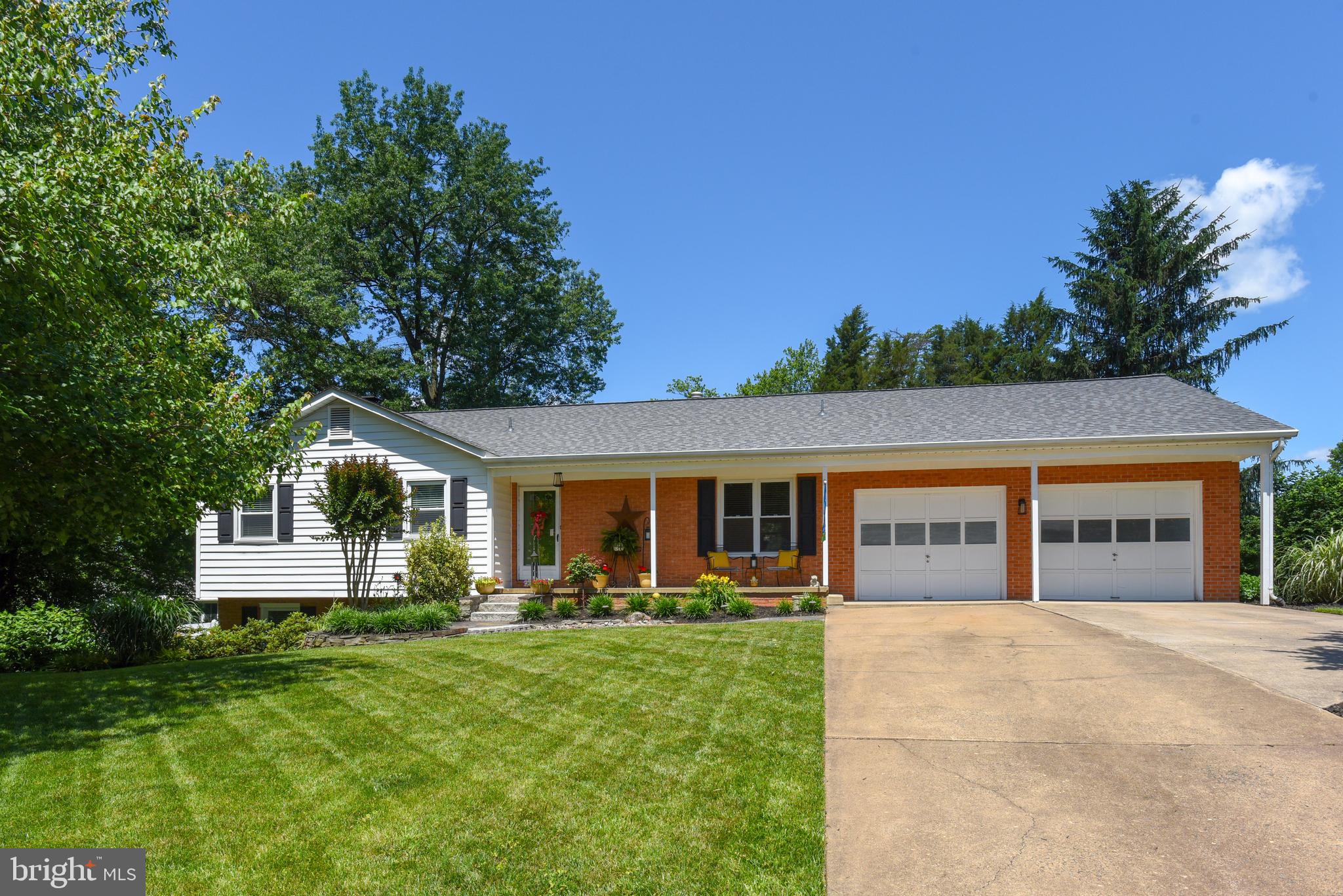 8820 Rachell Court Manassas, VA 20110 - Photo 52 of 73 Gallery Image 52