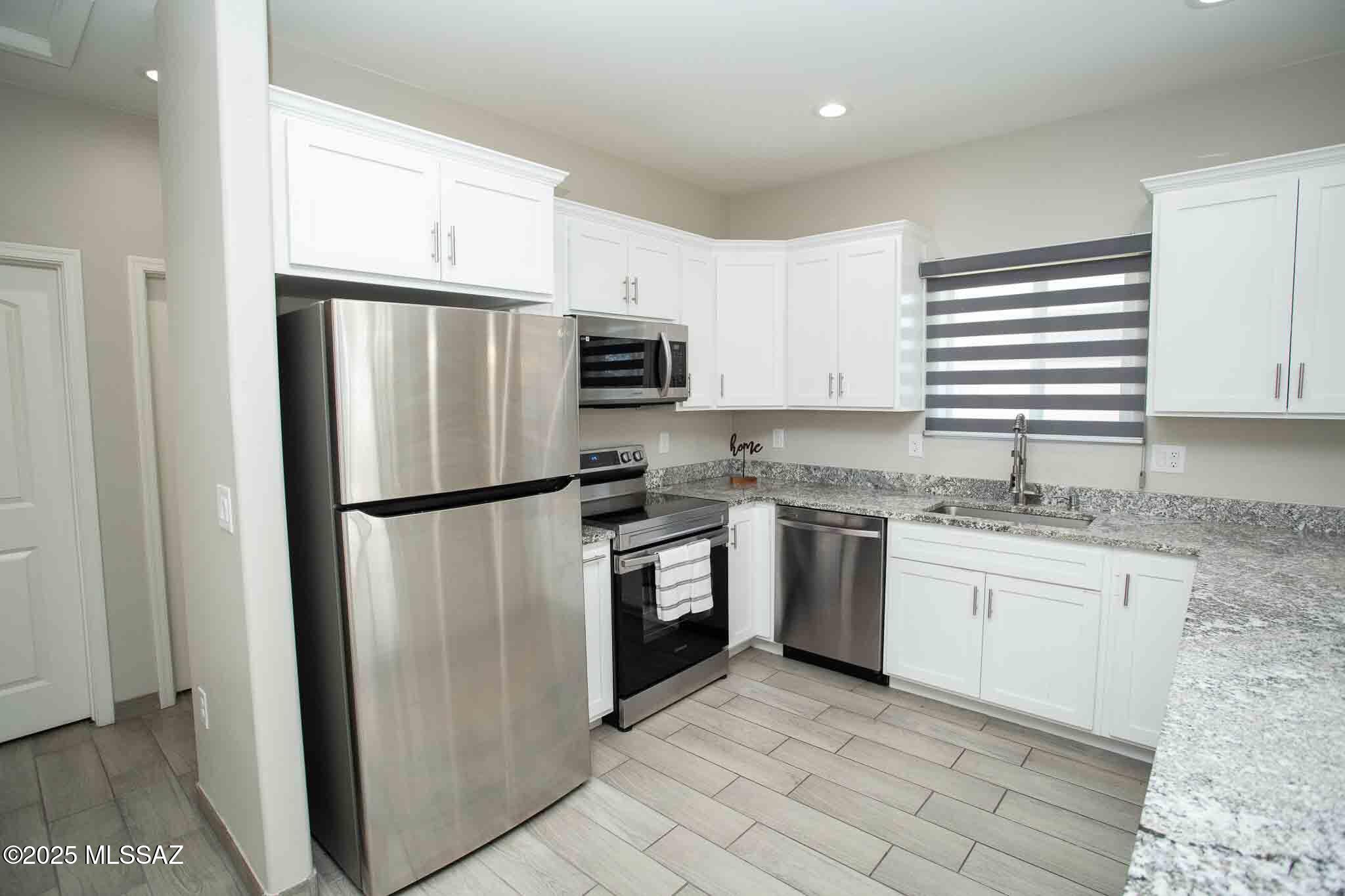 1827 Via Nueva Zelandia Rio Rico, AZ 85648 - Photo 5 of 20