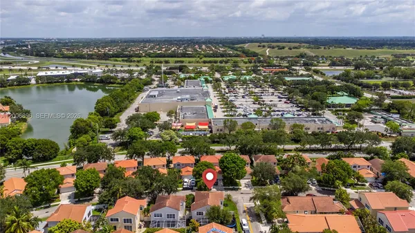 $4,300 | 14972 Southwest 50th Court, Davie, FL 33331