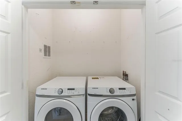 $1,695 | 1355 Venezia Court, Unit 201, Davenport, FL 33896