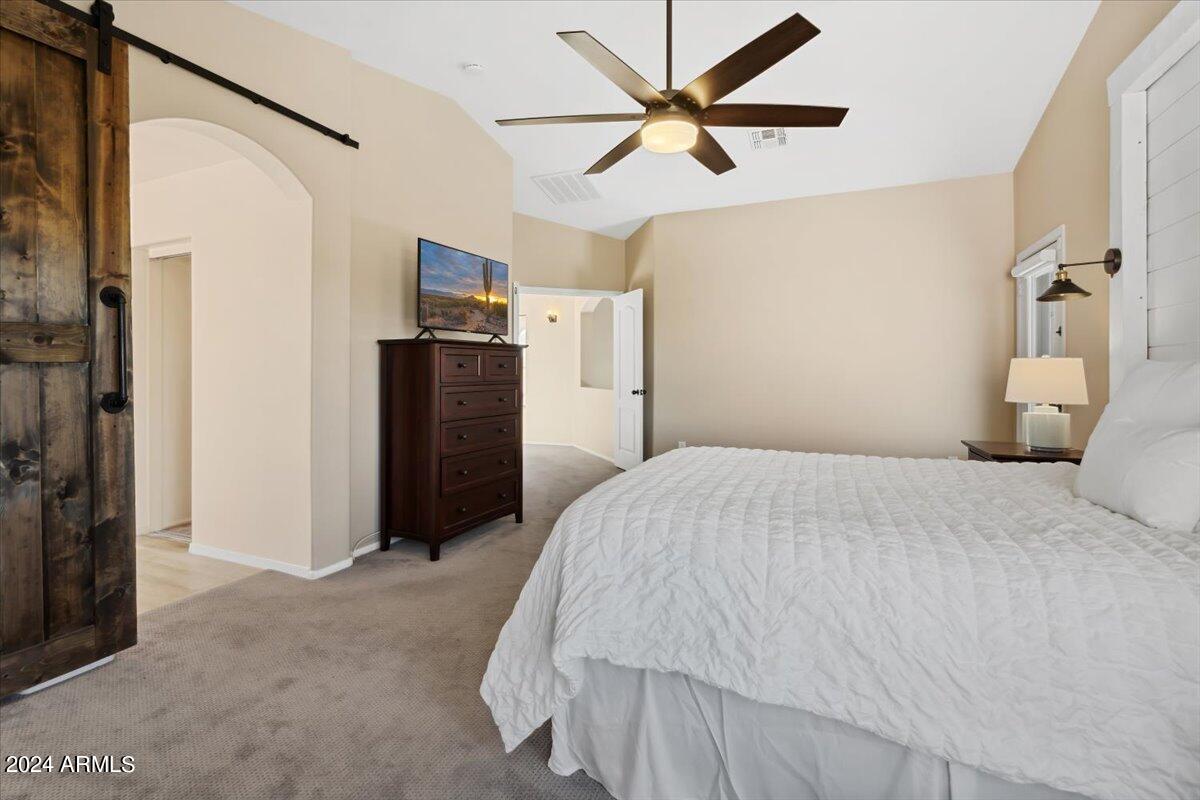 2639 East Ridge Creek Road Phoenix, AZ 85024 - Photo 24 of 34 24-Primary Bedroom