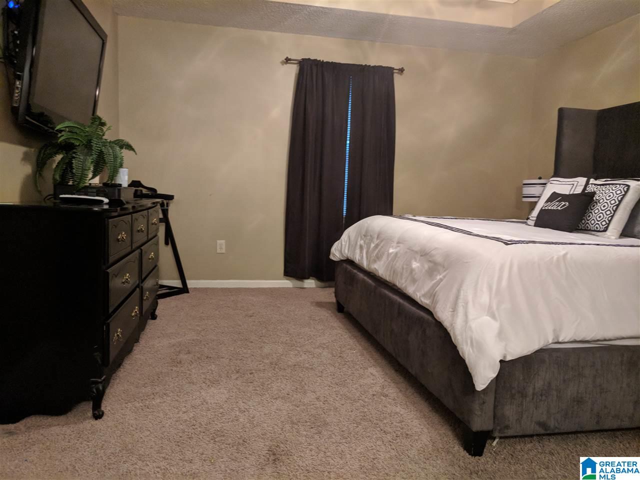 1302 Elm Circle Alabaster, AL 35007 - Photo 12 of 20