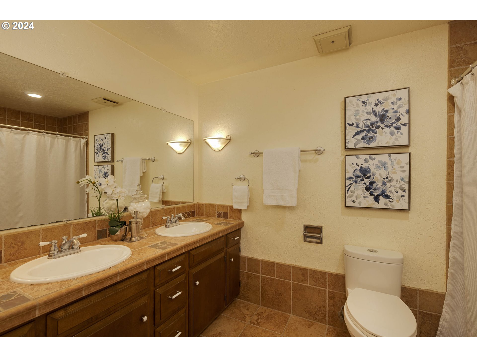 15845 Oakdale Road Dallas, OR 97338 - Photo 15 of 35