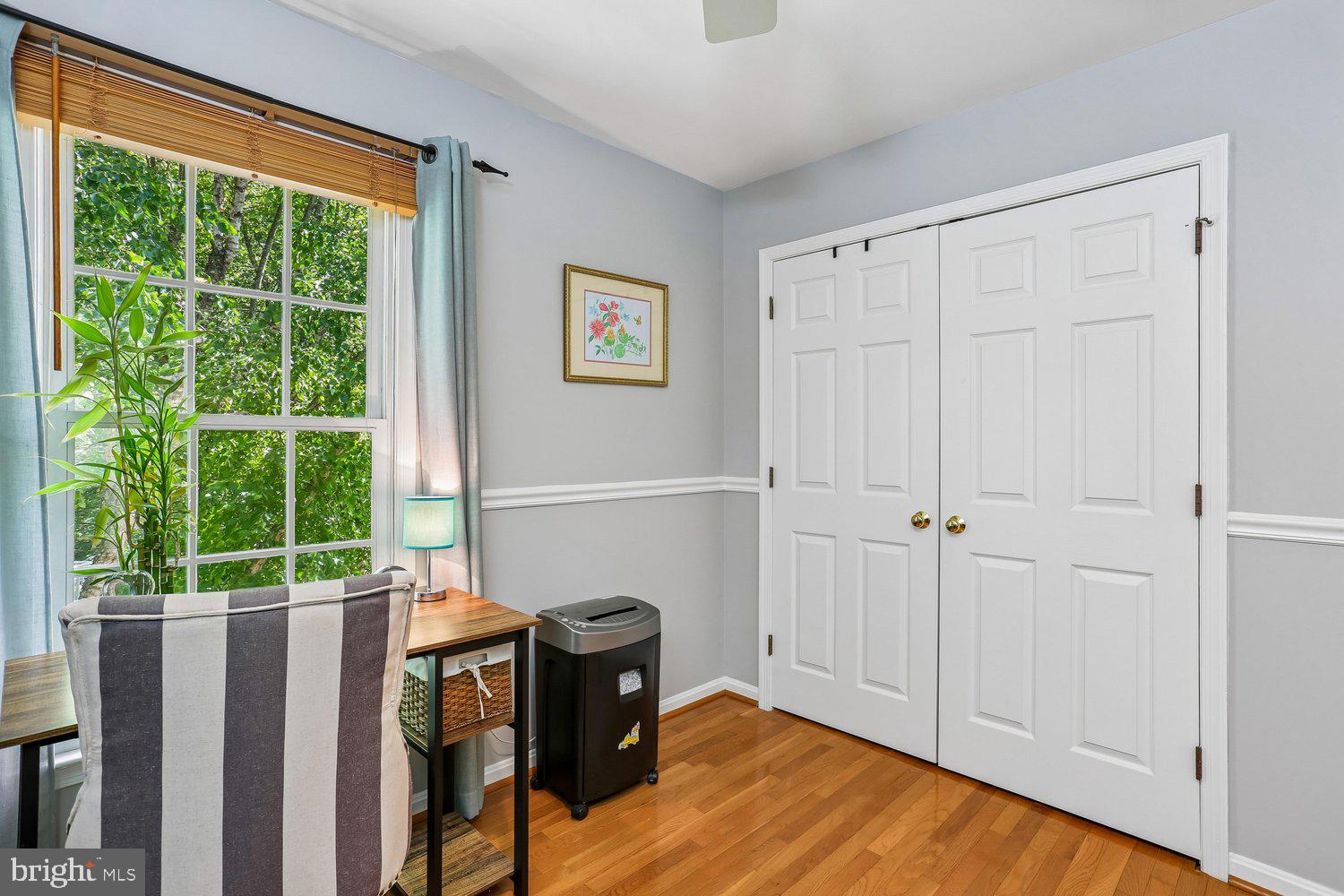 465 Tschiffely Square Road Gaithersburg, MD 20878 - Photo 31 of 74 Second bedroom with double-door closet