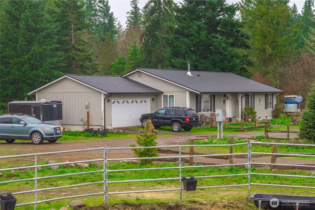 $950,000 | 14435 Vail Cut Off Road Southeast, Rainier, WA 98576