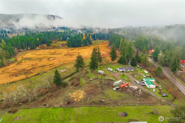 $950,000 | 14435 Vail Cut Off Road Southeast, Rainier, WA 98576