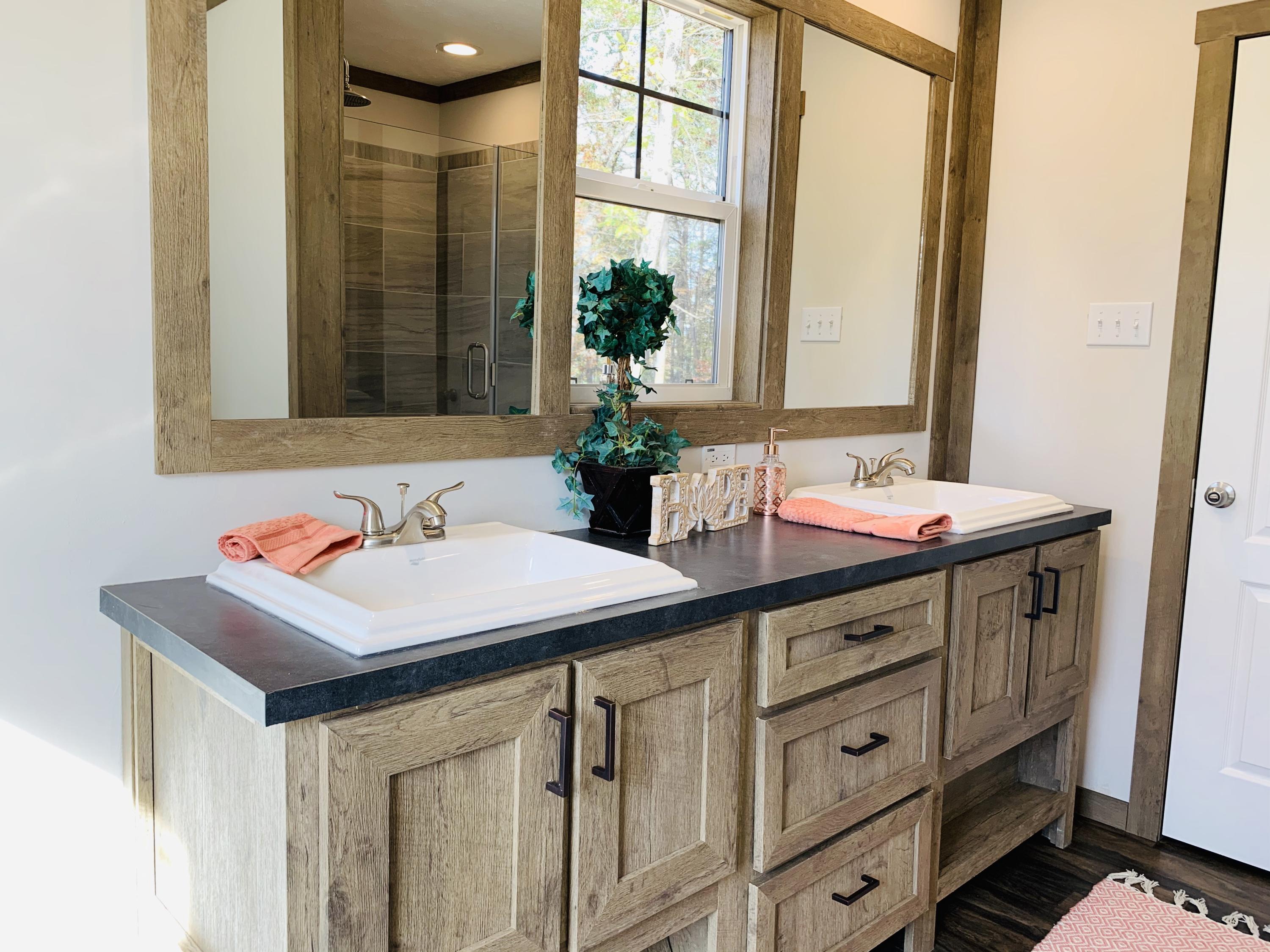 1271 Flint Hill Road Moneta, VA 24121 - Photo 25 of 32 IMG_6499