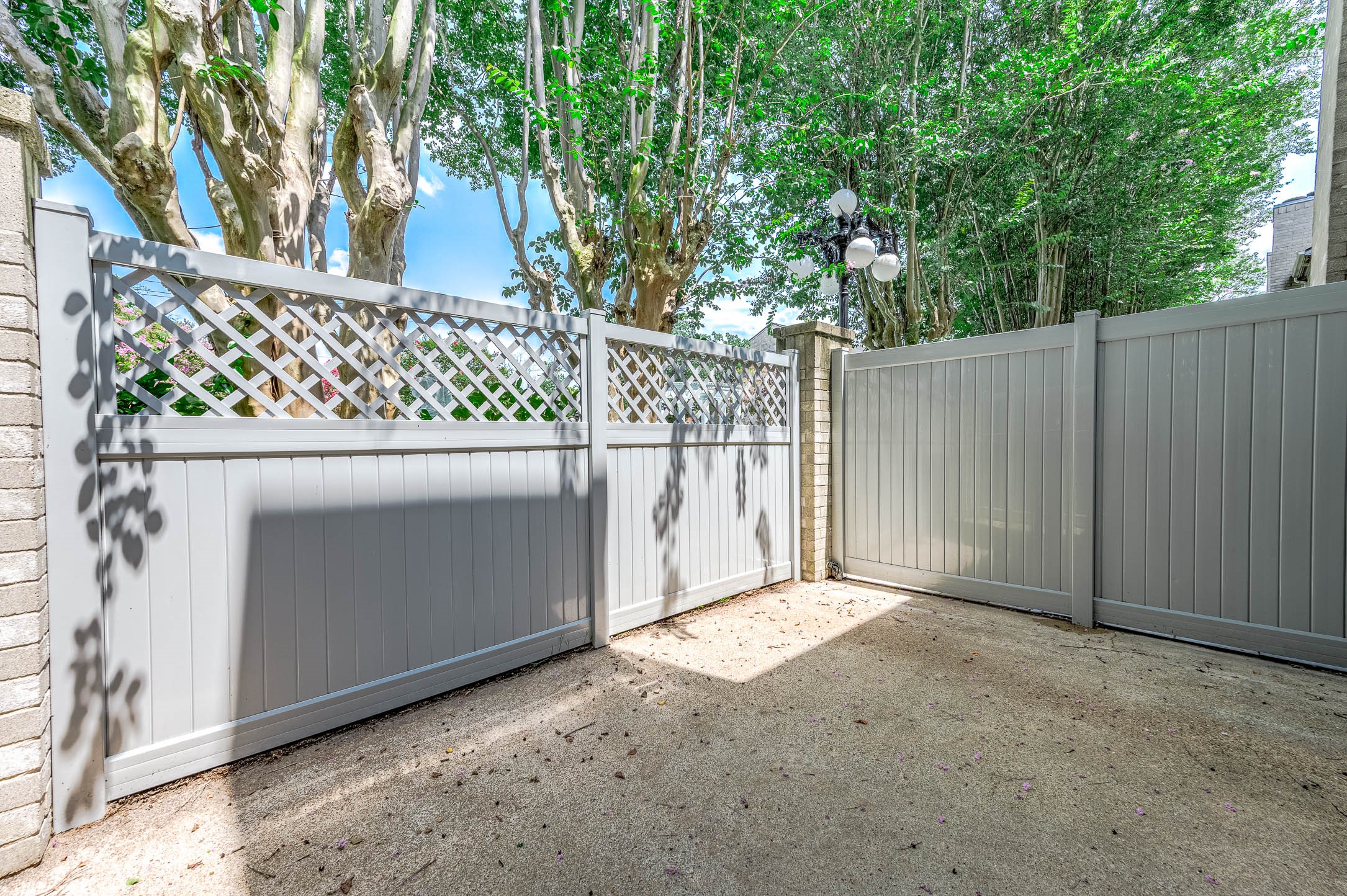 6000 Reims Road, Unit 2003 Houston, TX 77036 - Photo 21 of 24 a view of a wooden fence