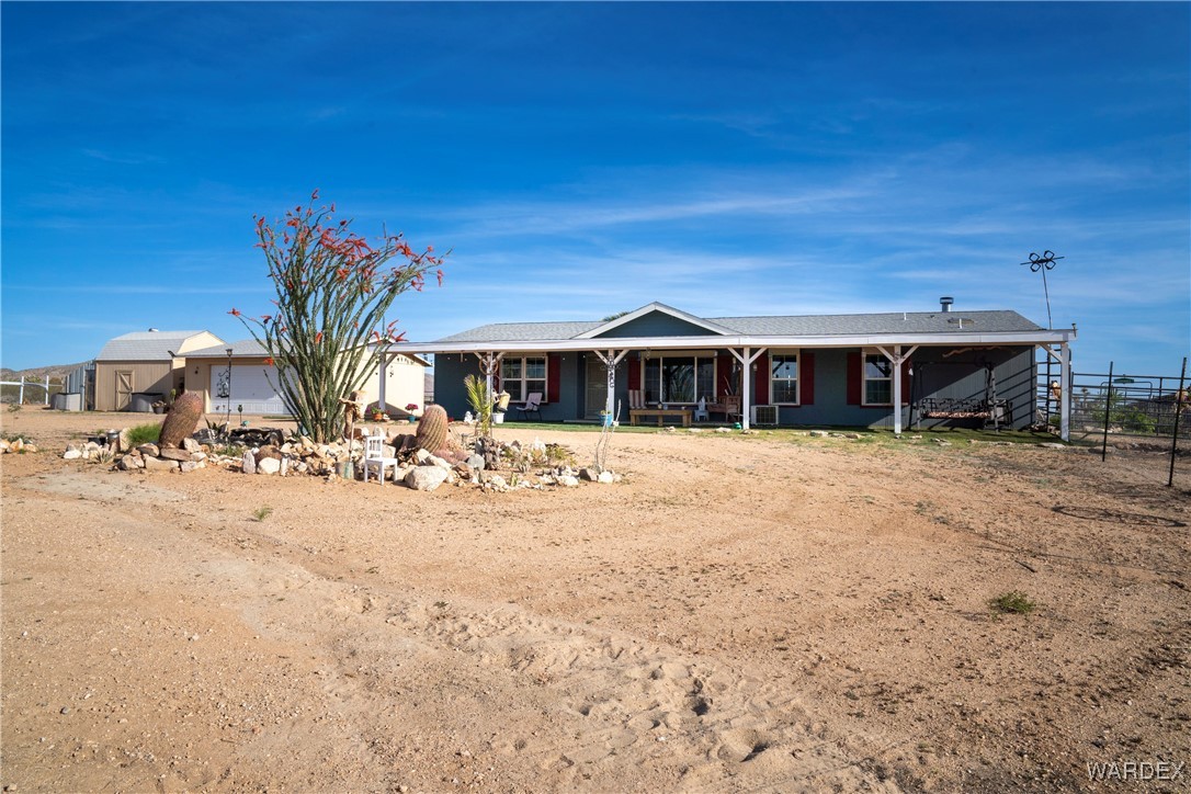 7190 East Red Barrel Road Yucca, AZ 86438 - Photo 1 of 65 40-Acre Ranch * Well * Solar