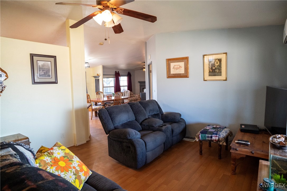 7190 East Red Barrel Road Yucca, AZ 86438 - Photo 5 of 65 Front Living Room