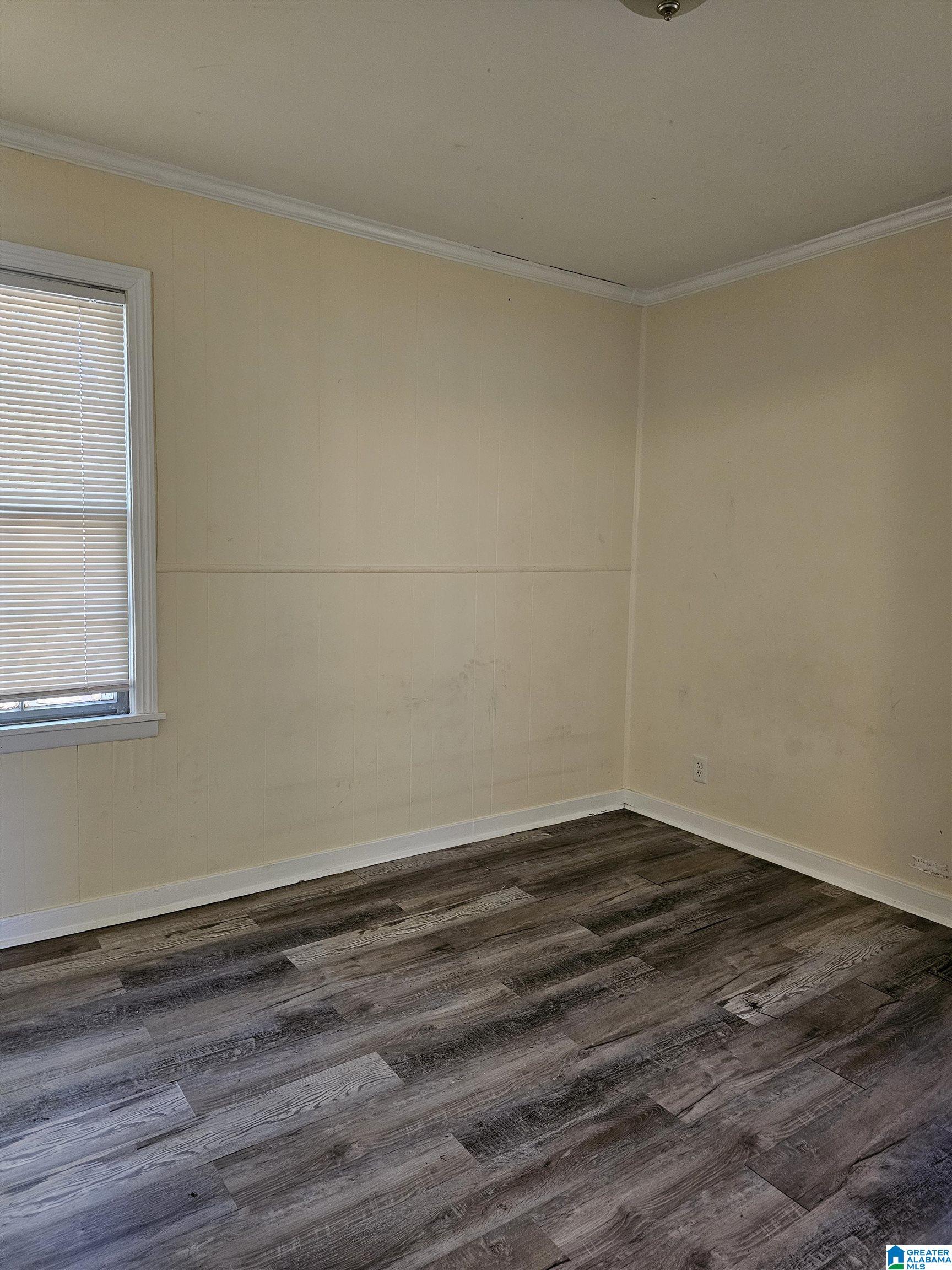304 20th Avenue Northeast Birmingham, AL 35215 - Photo 10 of 12
