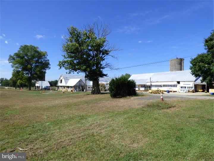 2691 Monmouth Road Jobstown, NJ 08041 - Photo 15 of 16