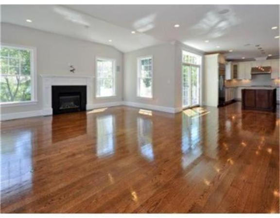 44 Curve Street Needham, MA 02492 - Photo 4 of 13 Gallery Image 4