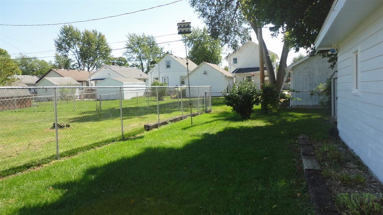 2025 Cherokee Road Fort Wayne, IN 46808 - Photo 5 of 10 Gallery Image 5