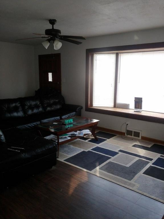 3702 North Riley Avenue Indianapolis, IN 46218 - Photo 4 of 9 Gallery Image 4