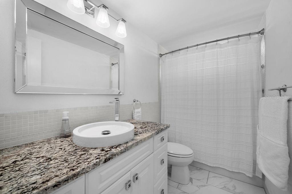 600 Sutton Place, Unit B302 Longboat Key, FL 34228 - Photo 26 of 58