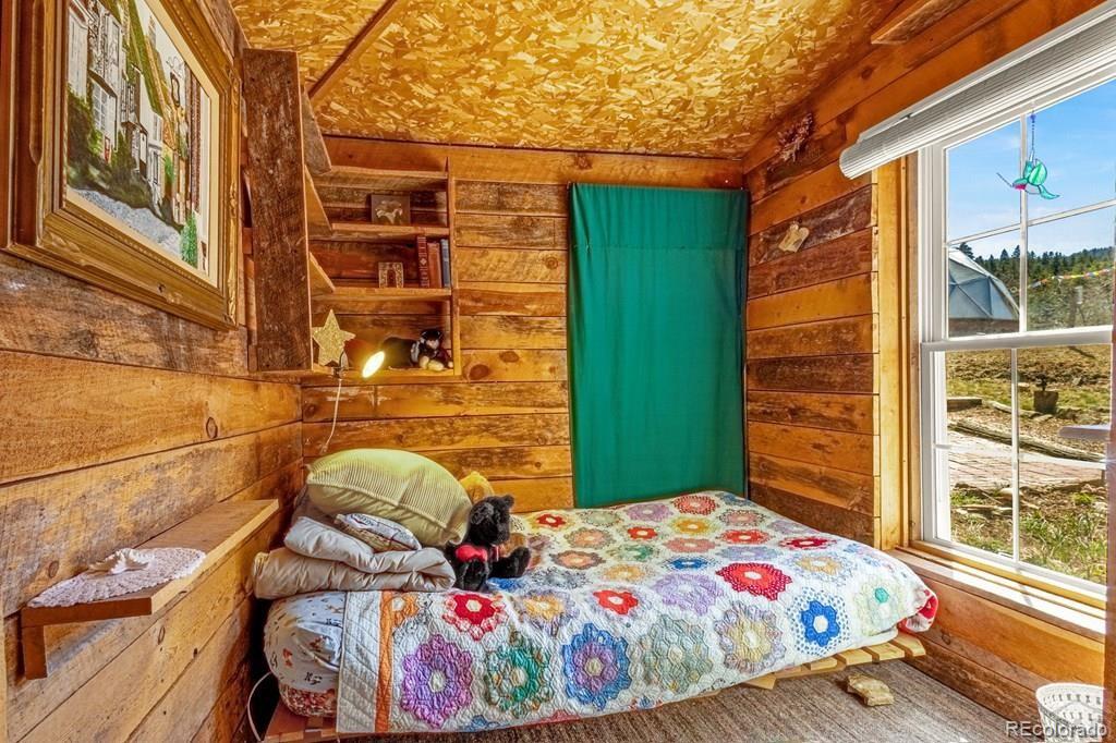 8929 Apache Drive Beulah, CO 81023 - Photo 15 of 43 a front view of a house