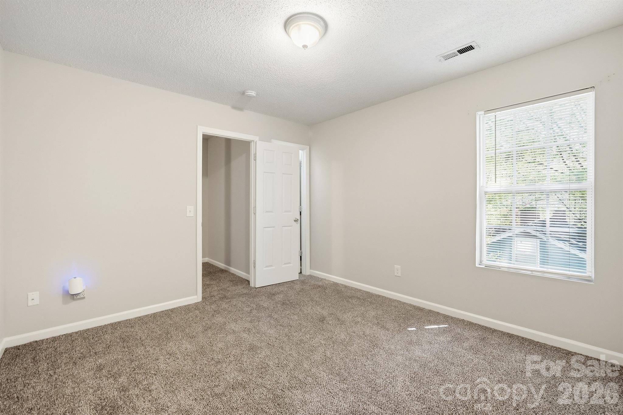 1057 19th Street Northeast Hickory, NC 28601 - Photo 13 of 19