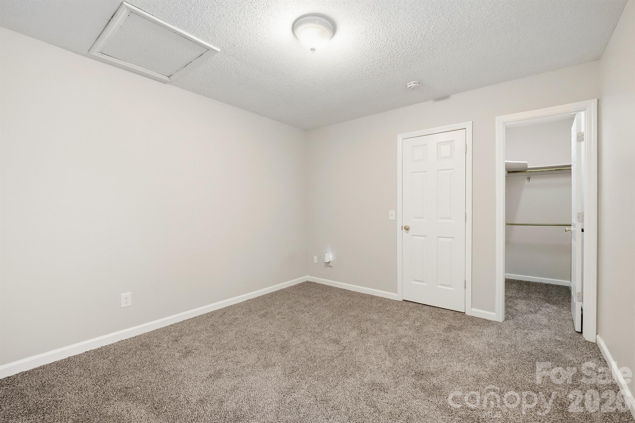 1057 19th Street Northeast Hickory, NC 28601 - Photo 14 of 19
