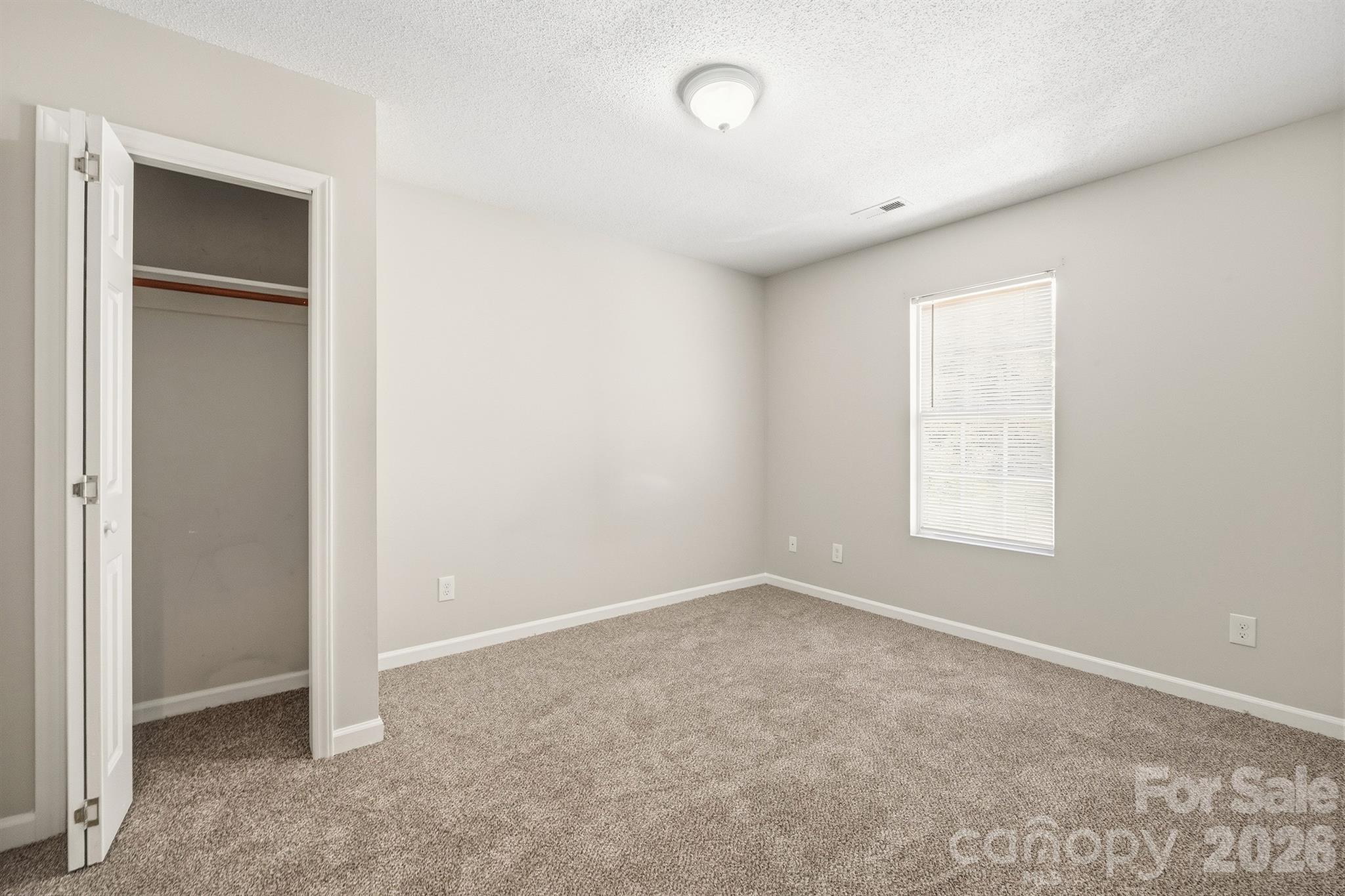 1057 19th Street Northeast Hickory, NC 28601 - Photo 15 of 19