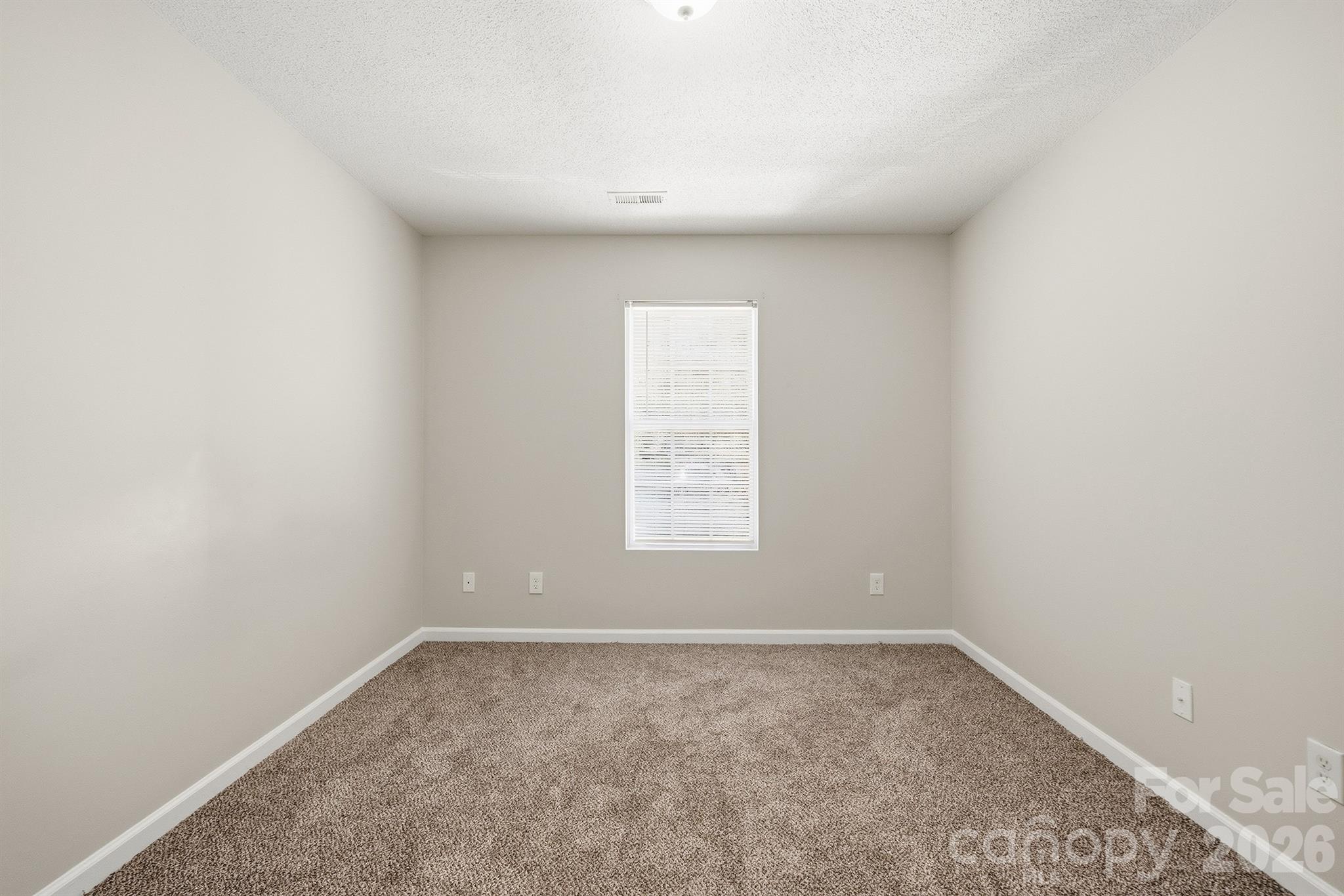 1057 19th Street Northeast Hickory, NC 28601 - Photo 17 of 19