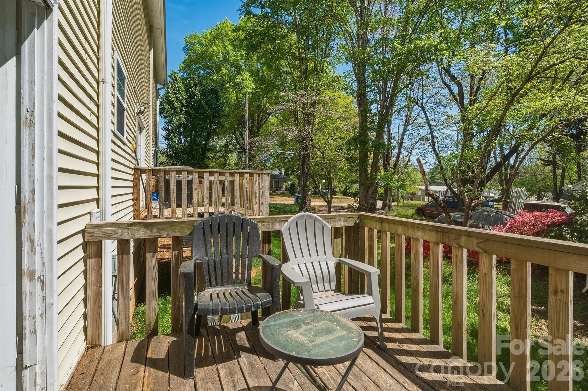 1057 19th Street Northeast Hickory, NC 28601 - Photo 2 of 19